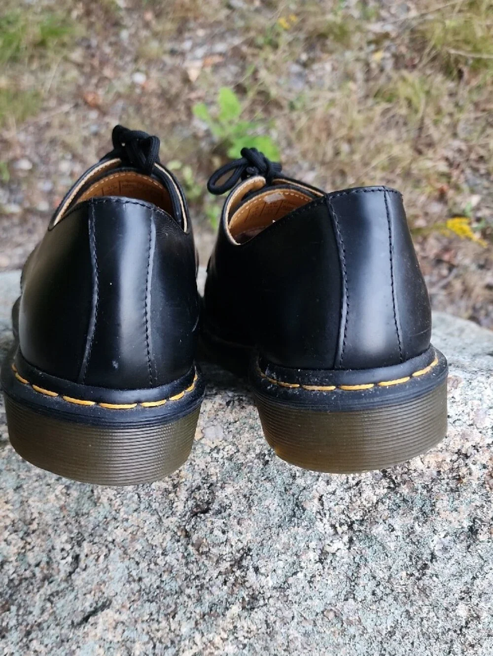 Dr. Martens classic black
